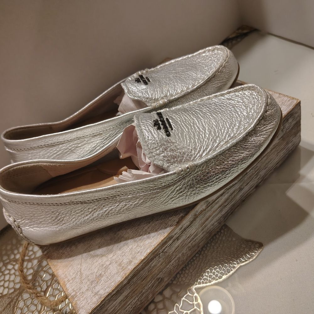 Coach and Four Metallic Silver Moccasins. A3